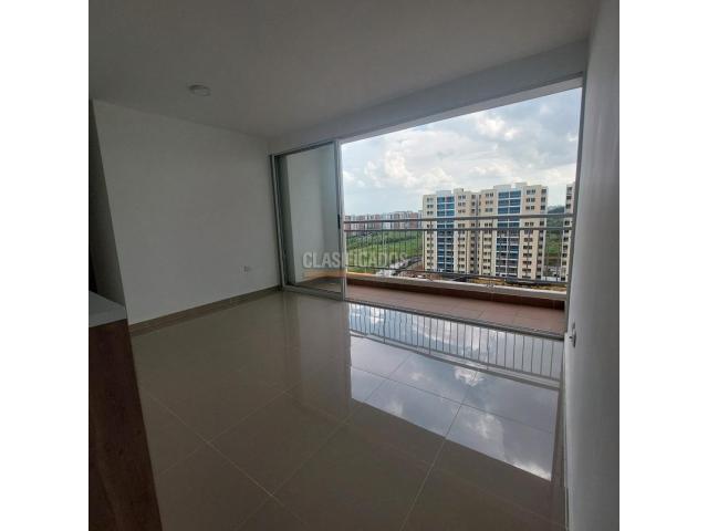 Apartamentos, Venta en Valle del Lili