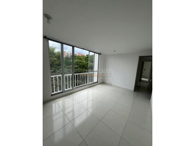 Apartamentos, Alquiler en Meléndez