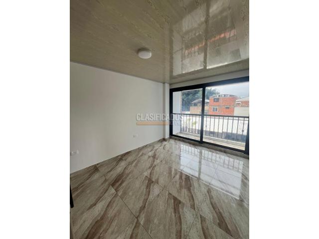 Apartamentos, Alquiler en Ciudad 2.000