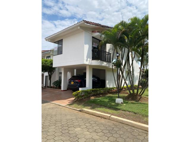 Casas, Alquiler en Ciudadela Pasoancho