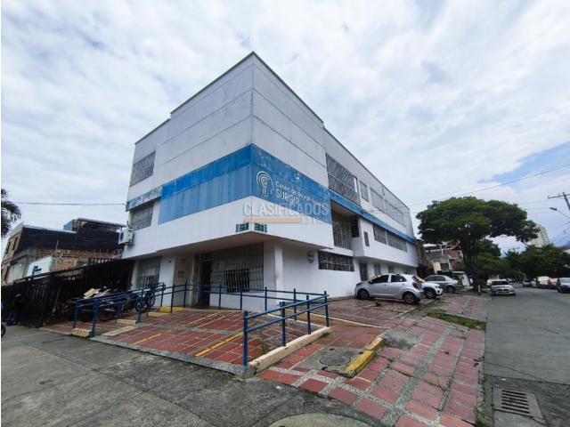 Edificios, Alquiler en San Fernando