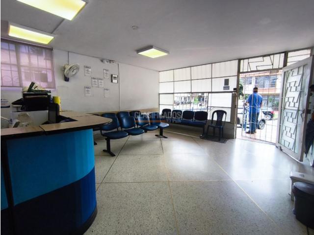 Edificios, Alquiler en San Fernando