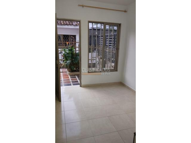 Apartaestudios, Alquiler en Salomia