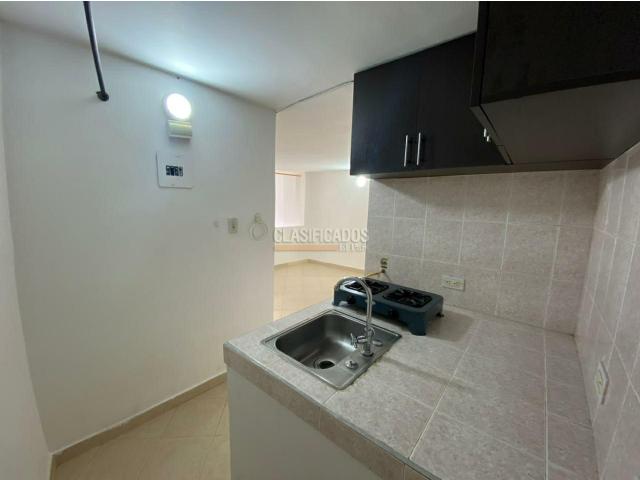 Apartaestudios, Alquiler en Cristales