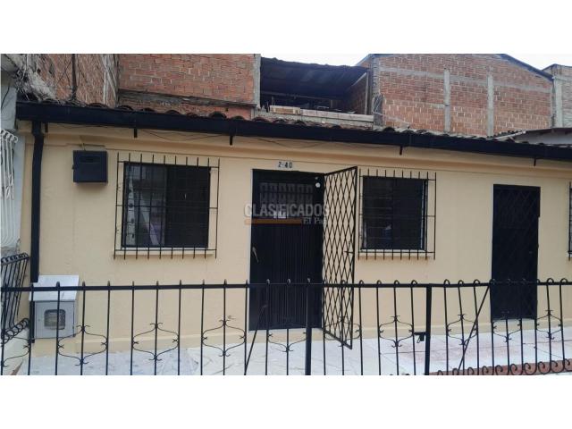 Casas, Venta en Los Farallones