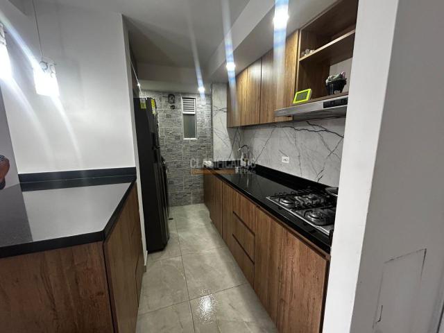 Apartamentos, Venta en Evaristo García