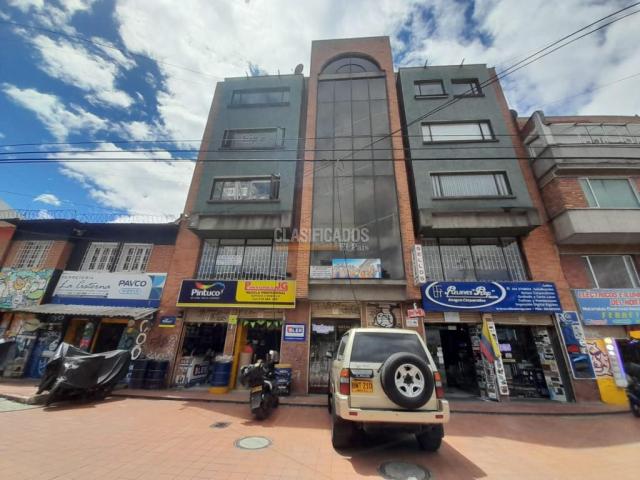 Oficinas y Consultorios, Alquiler en Bogotá