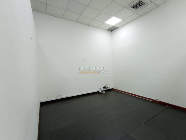 Locales y Bodegas, Alquiler en Santa Mónica Residencial