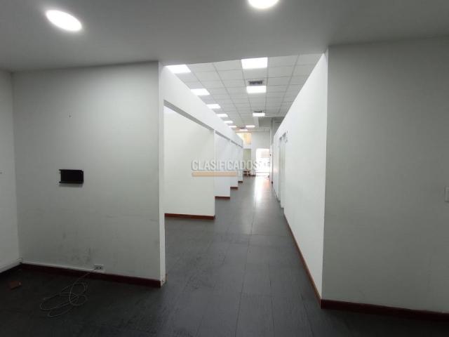 Locales y Bodegas, Alquiler en Santa Mónica Residencial