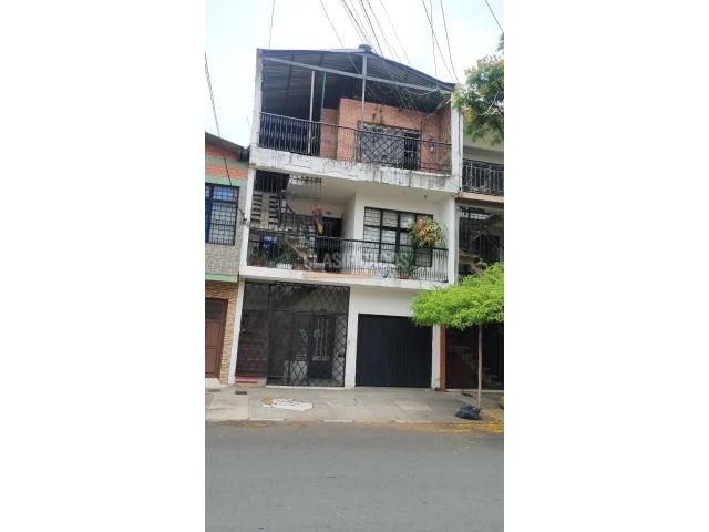 Casas, Venta en Santa Mónica Norte