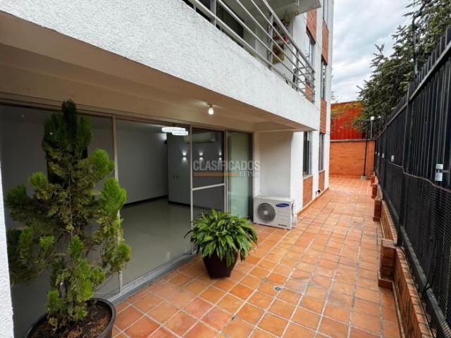 Apartamentos, Venta en Ciudad Jardín