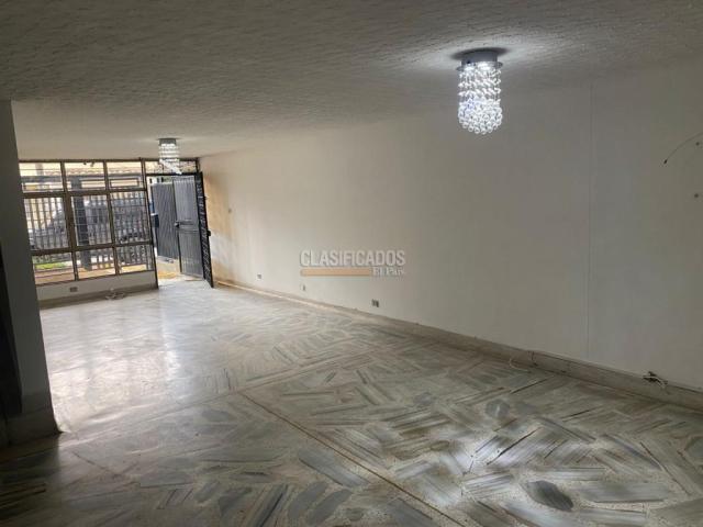 Apartamentos, Venta en Santa Anita