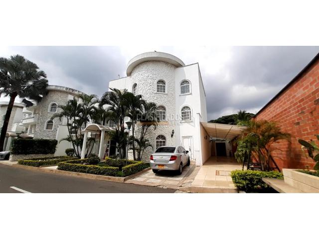 Casas, Venta en Prados del Limonar