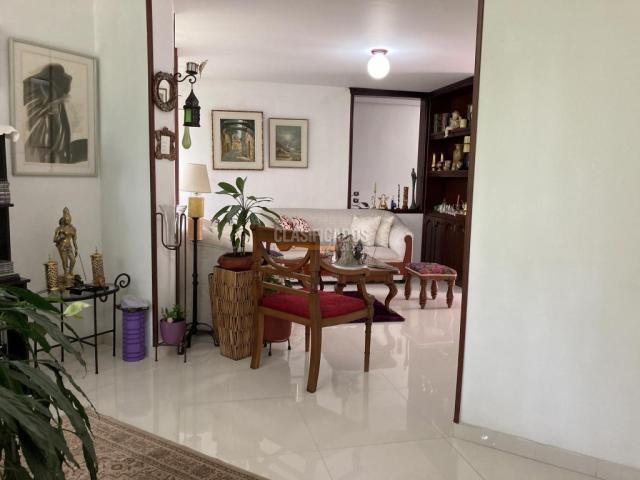 Apartamentos, Venta en Las Quintas de Don Simón