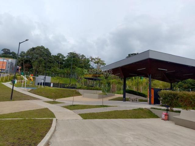 Apartamentos, Alquiler en Dos Quebradas