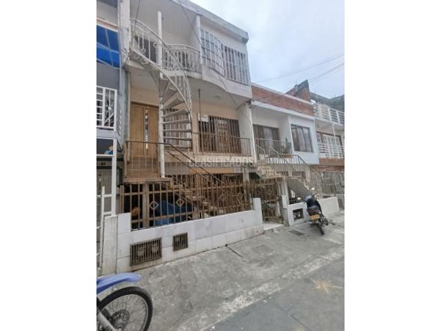 Casas, Venta en Ciudad Córdoba