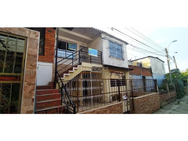 Casas, Alquiler en Los Guaduales