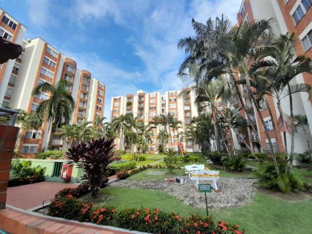 Apartamentos, Venta en Valle del Lili