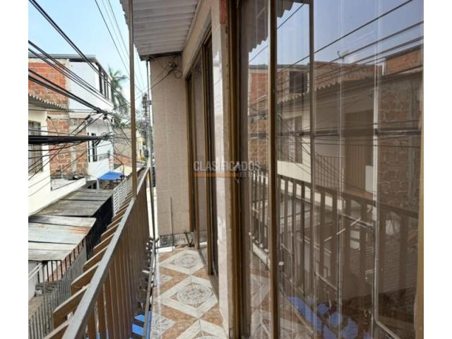 Casas, Venta en La Rivera