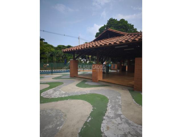 Apartamentos, Venta en La Hacienda