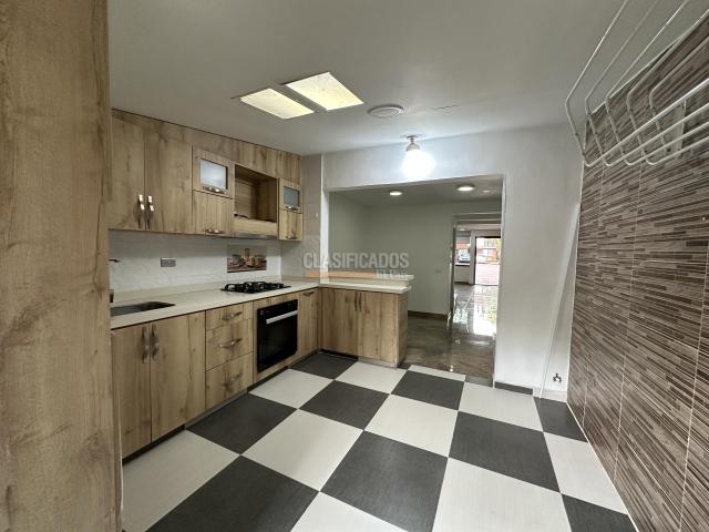 Casas, Venta en Camino Real