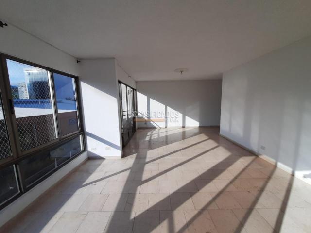 Apartamentos, Alquiler en Los Cámbulos