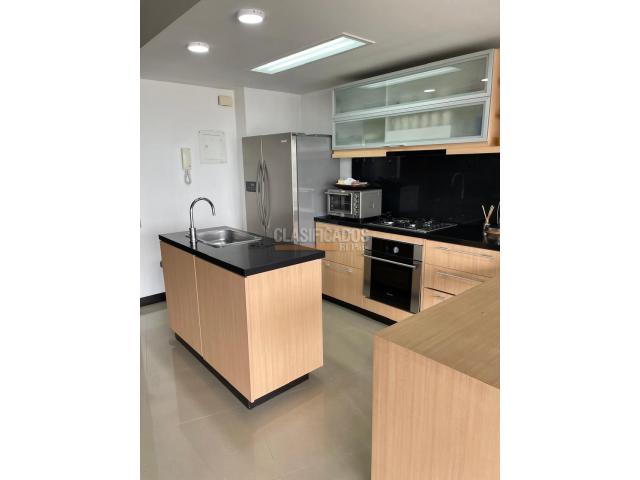 Apartamentos, Venta en Granada