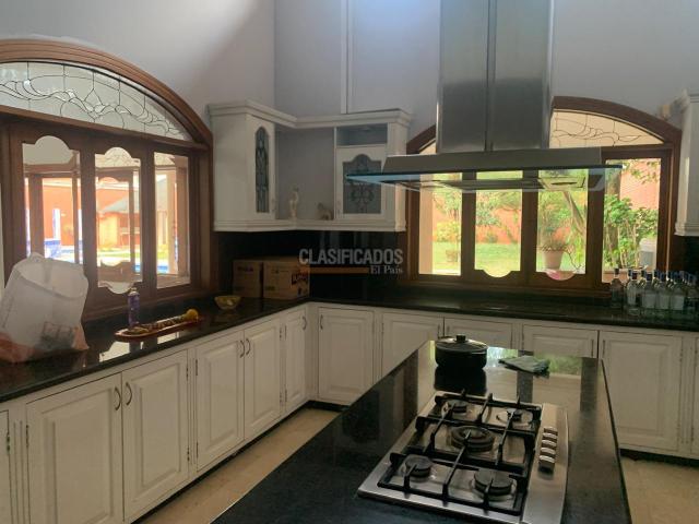 Casas, Alquiler en Ciudad Jardín