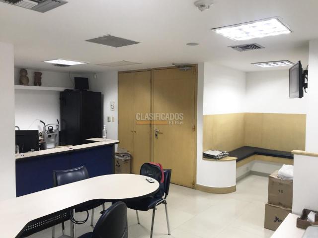 Oficinas y Consultorios, Alquiler en Santa Mónica Central