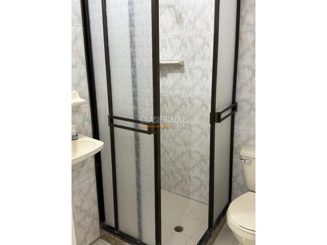 Apartaestudios, Alquiler en Panamericano