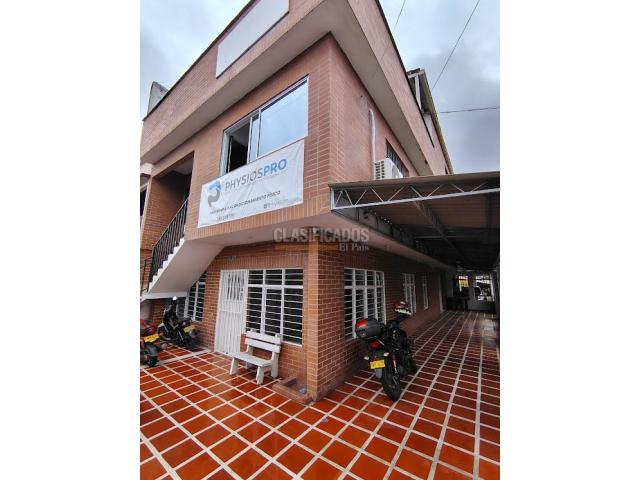 Locales y Bodegas, Alquiler en Nueva Floresta