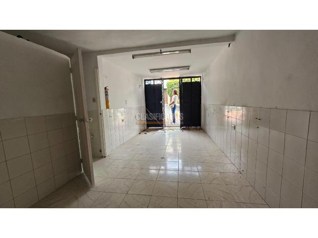 Locales y Bodegas, Alquiler en San Cayetano