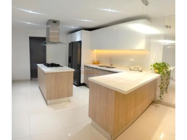 Casas, Venta en El Limonar