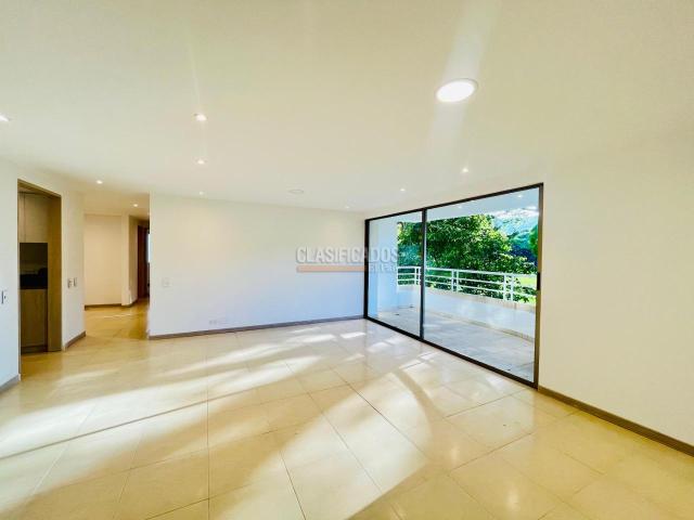 Apartamentos, Venta en La Flora