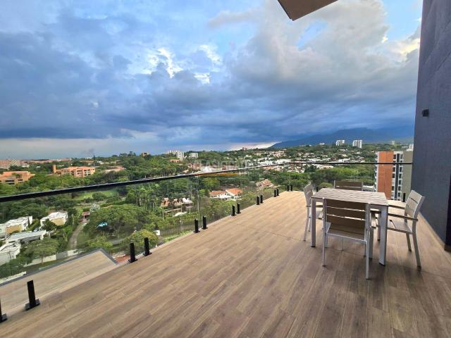 Apartamentos, Venta en Pance