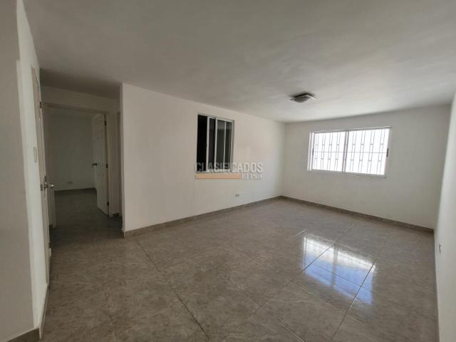 Casas, Alquiler en Prados del Norte