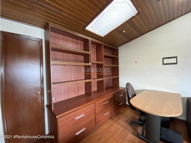 Oficinas y Consultorios, Venta en Bogotá