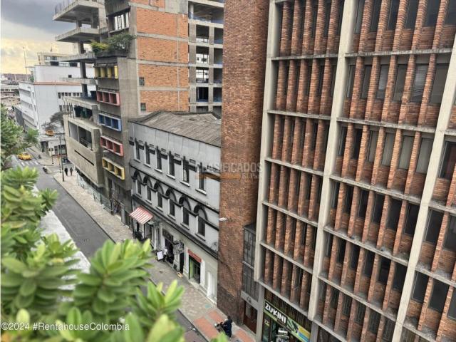 Oficinas y Consultorios, Venta en Bogotá