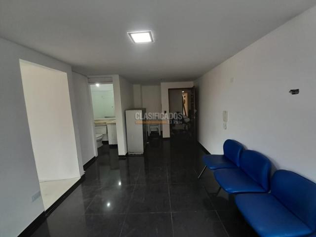 Oficinas y Consultorios, Alquiler en Bogotá