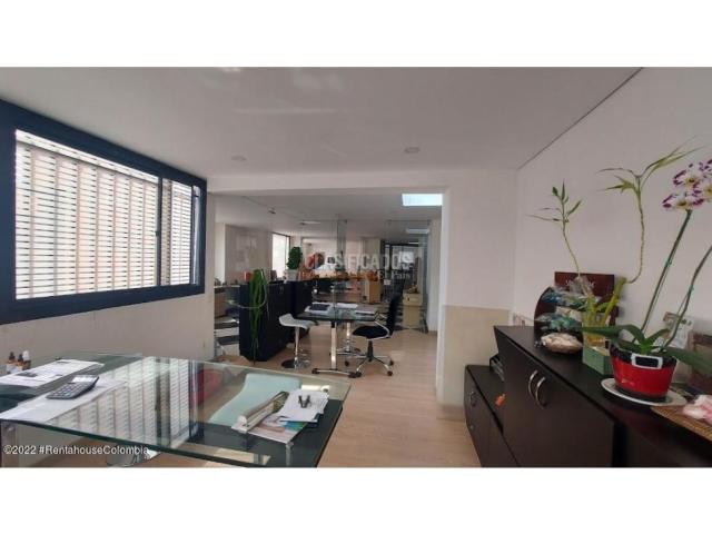 Oficinas y Consultorios, Venta en Bogotá