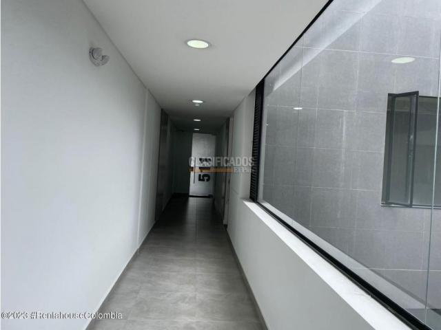 Oficinas y Consultorios, Venta en Chía