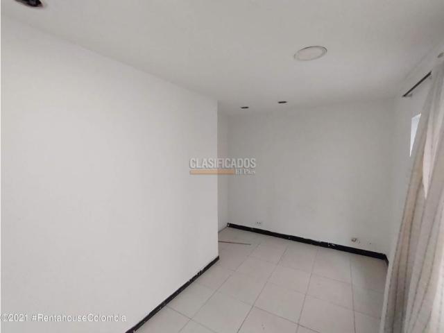 Oficinas y Consultorios, Alquiler en Bogotá