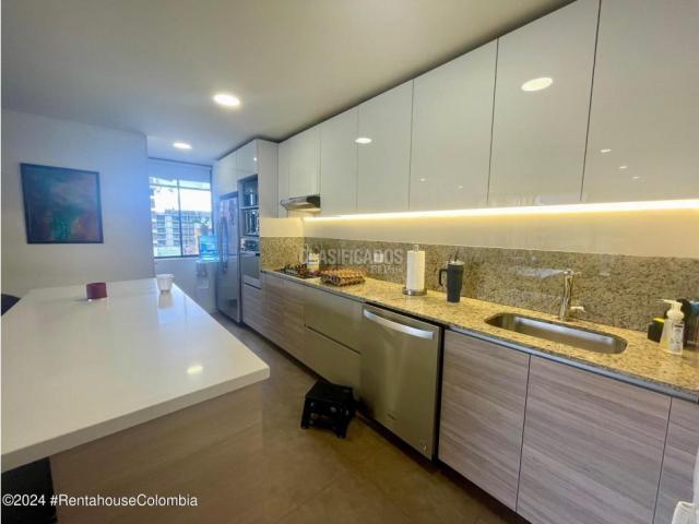 Apartamentos, Alquiler en Cajica