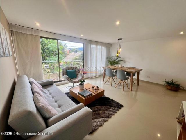 Apartamentos, Venta en Cajica