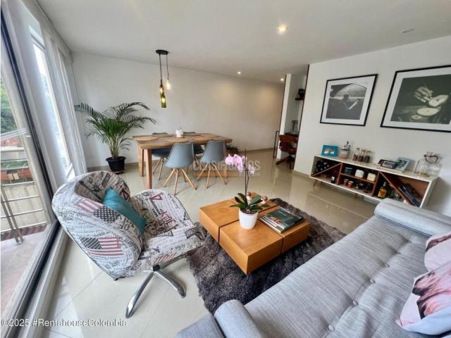 Apartamentos, Venta en Cajica