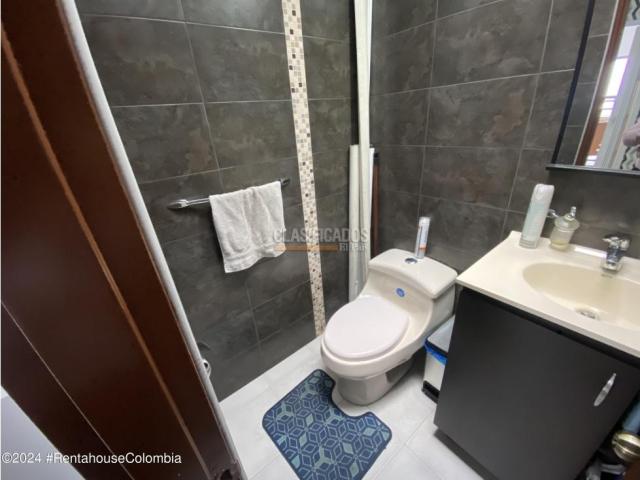 Oficinas y Consultorios, Venta en Bogotá