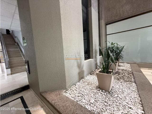 Oficinas y Consultorios, Venta en Bogotá