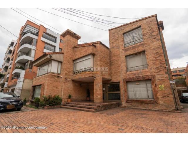 Oficinas y Consultorios, Alquiler en Bogotá