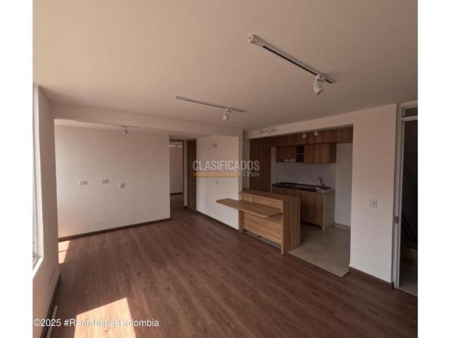 Apartamentos, Alquiler en Chía