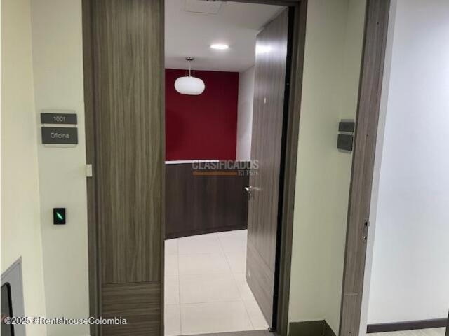 Oficinas y Consultorios, Venta en Bogotá